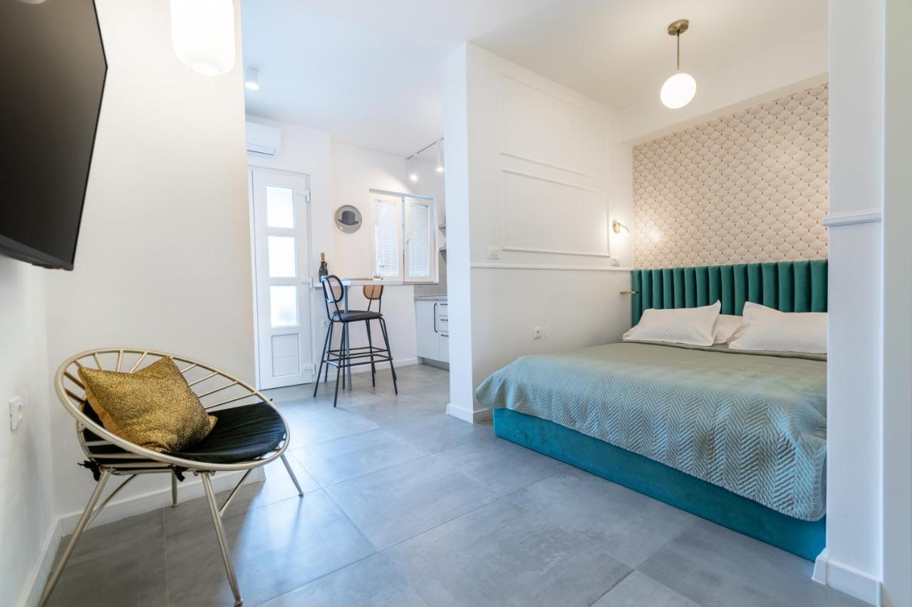 Studio Apartment Smile, Near Beach & Center, Free Parking, Balcony Макарська Екстер'єр фото
